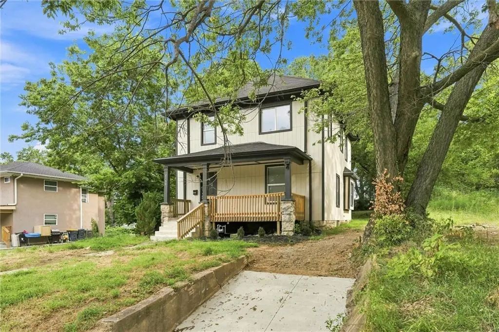2130 E 24th Street, Kansas City