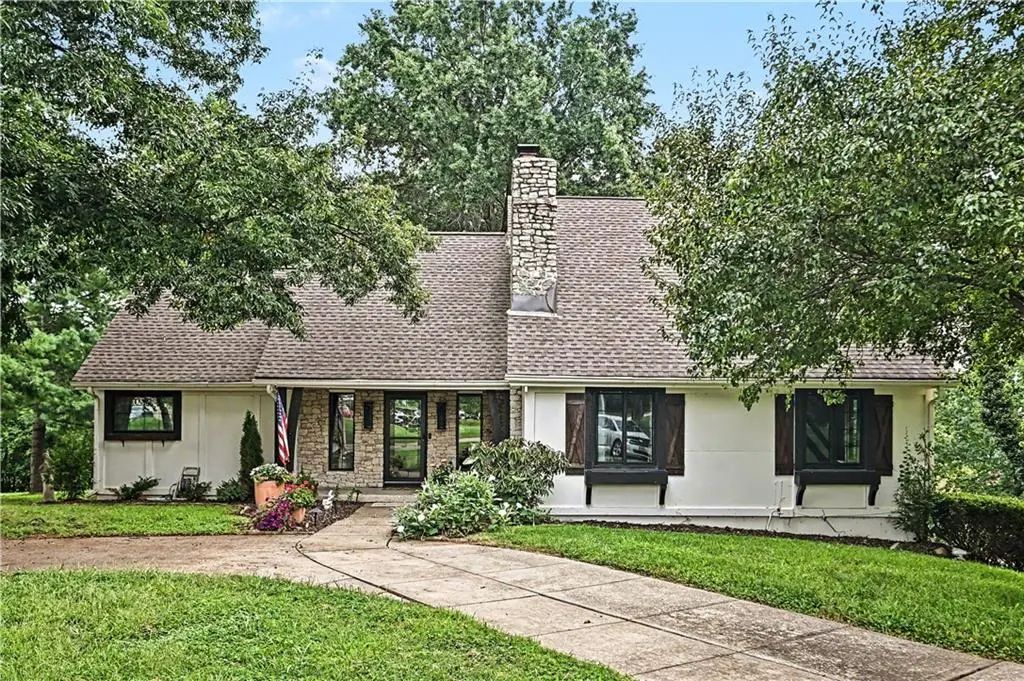 4811 Lees Summit Road, Kansas City