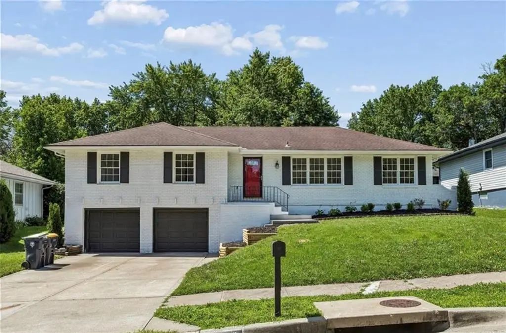 7509 E 100th Street, Kansas City