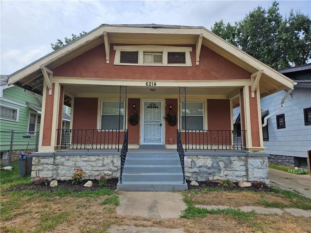 6214 Swope Parkway, Kansas City