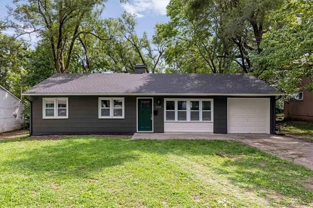 6903 E 114th Terrace, Kansas City