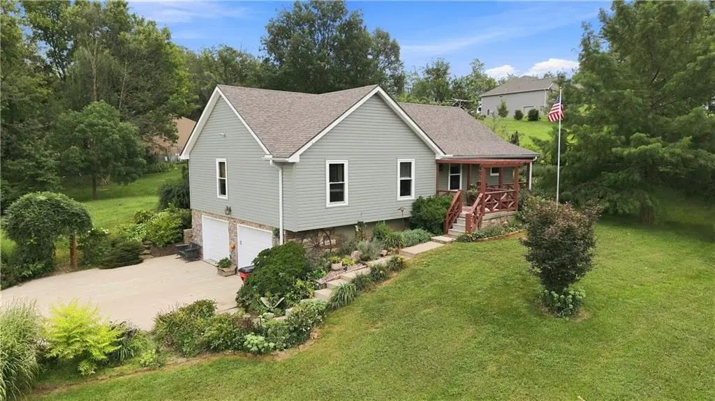 1807 N Elsea Smith Road, Independence