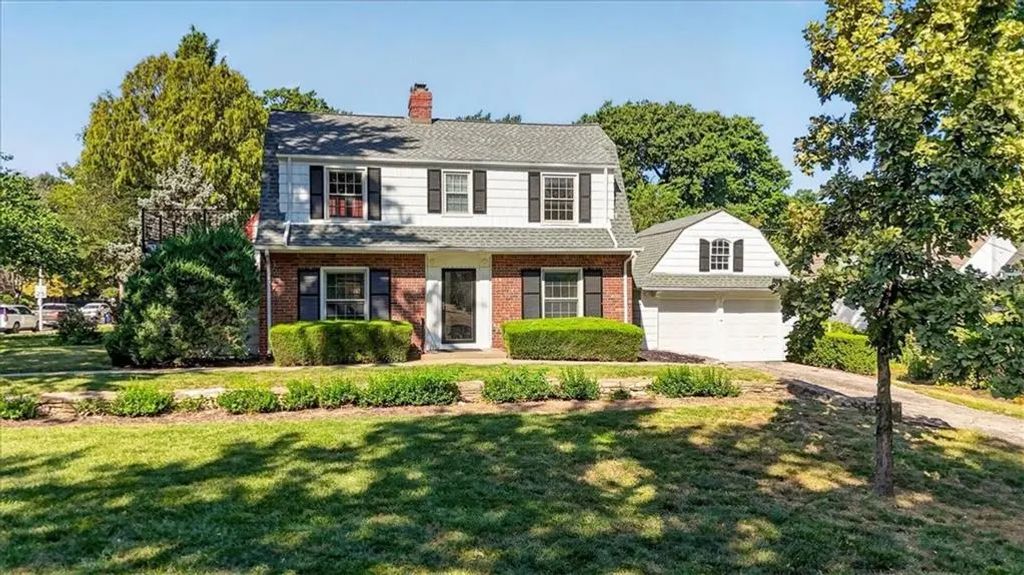 644 E 74th Terrace, Kansas City