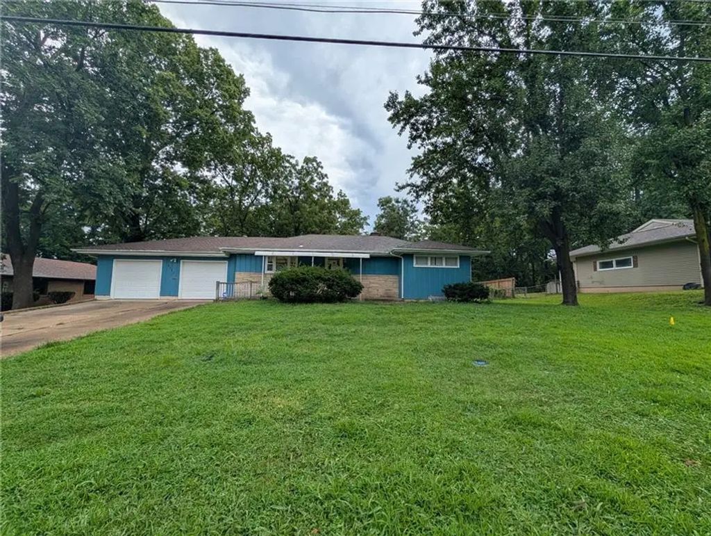 3511 S Northern Avenue, Independence