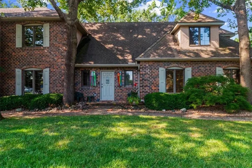 4900 Whitney Drive, Independence