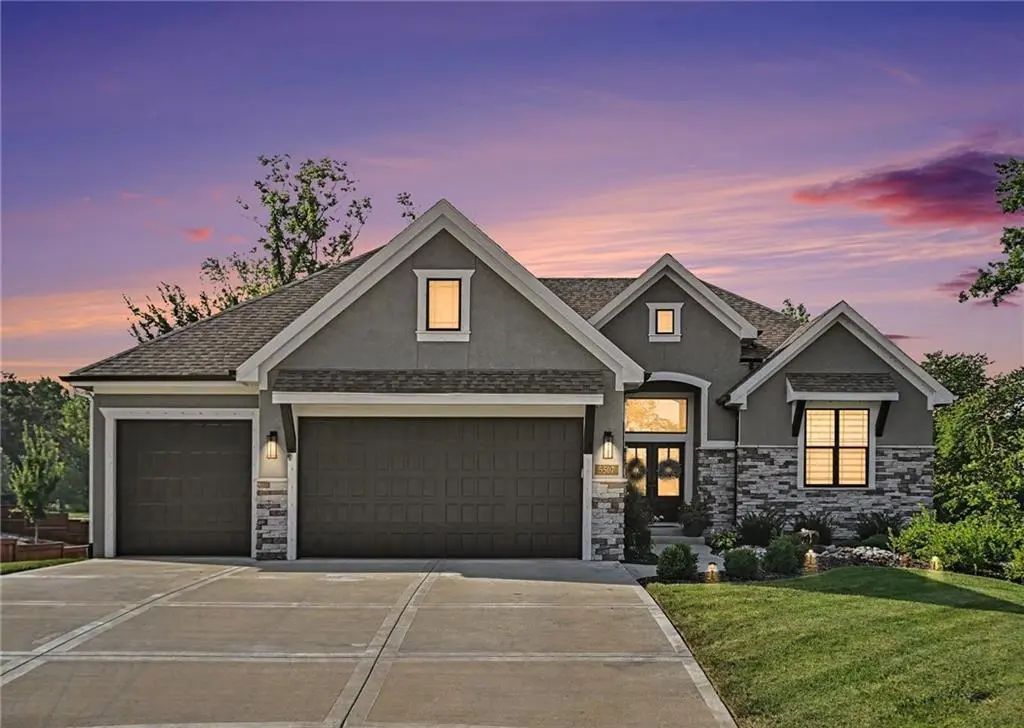5507 Nw 111th Place, Kansas City