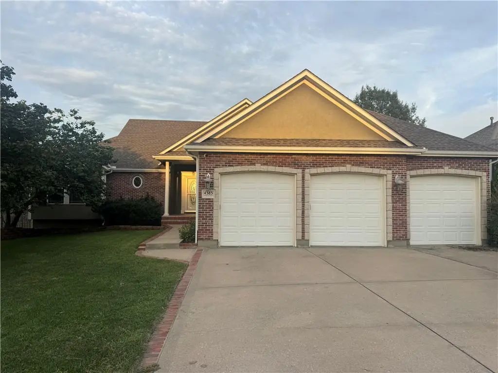 4383 Sw Creekview Drive, Lee's Summit