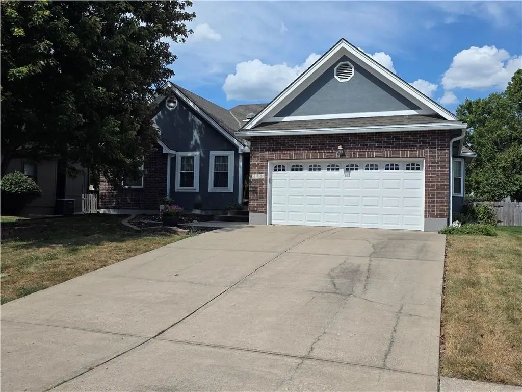 2724 Se Nottingham Drive, Lee's Summit
