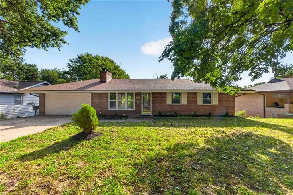 1305 N River Boulevard, Independence