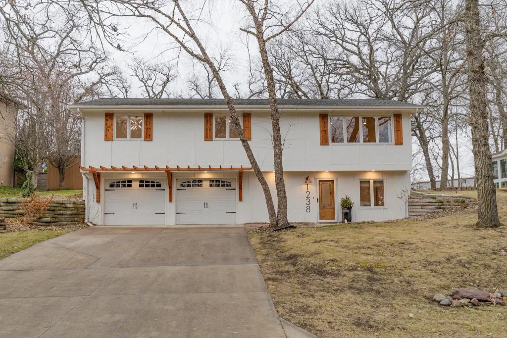1238 Summer Circle, Okoboji