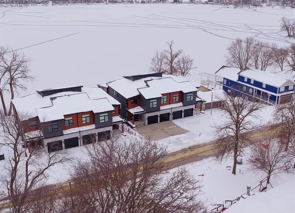 16932 255th Avenue A, Spirit Lake