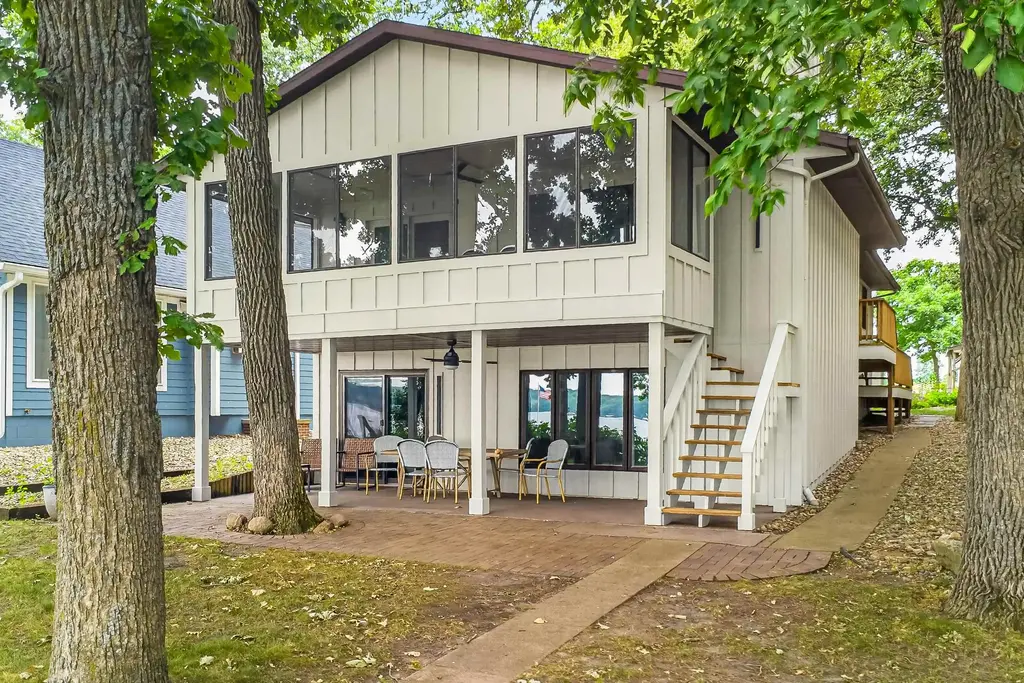 2902 Manhattan Boulevard, Wahpeton