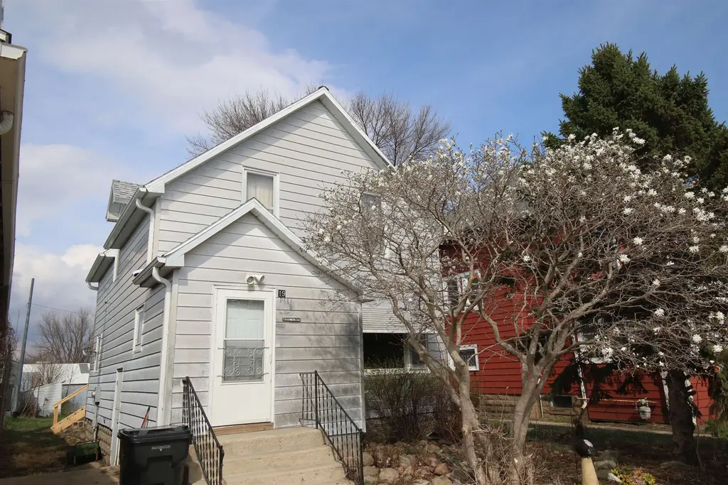19 Avenue Ae, Lake Park