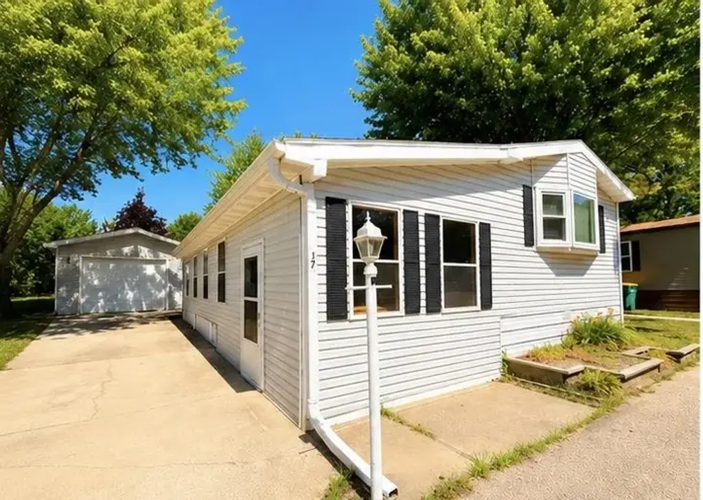 806 28th Street 17, Milford