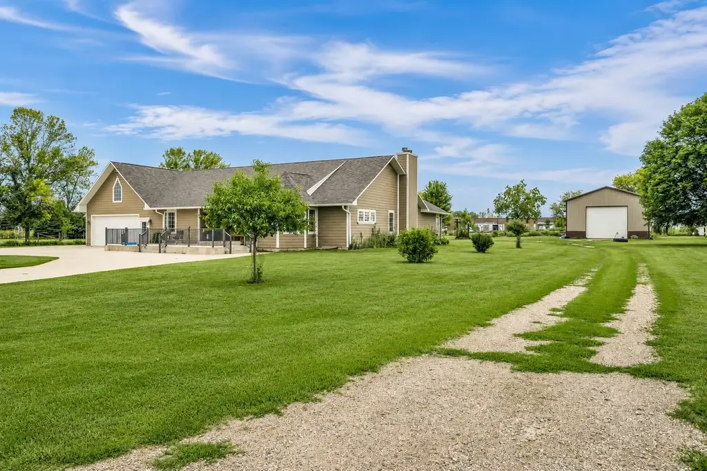 22504 230th Street, Milford