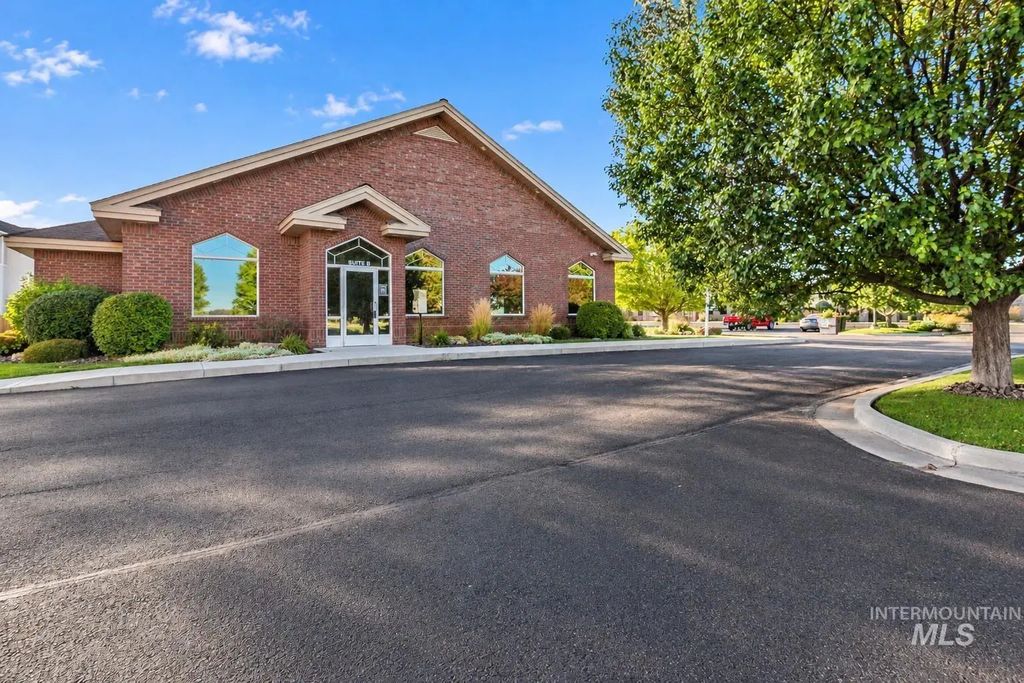 1408 Pomerelle Ave Ste B, Burley
