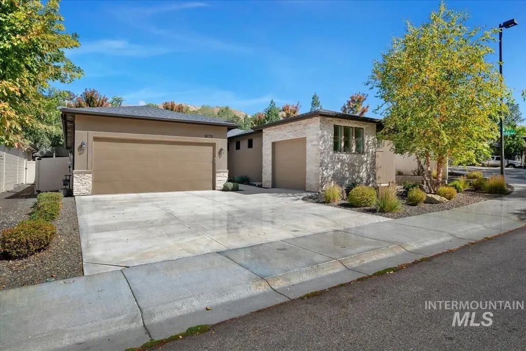 6170 W Ina Drive, Boise
