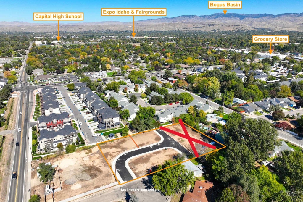 2952, 2960,2966 N Milwaukee St, Boise