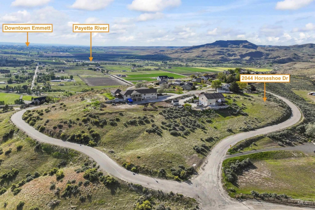 2044 Horseshoe Dr., Emmett