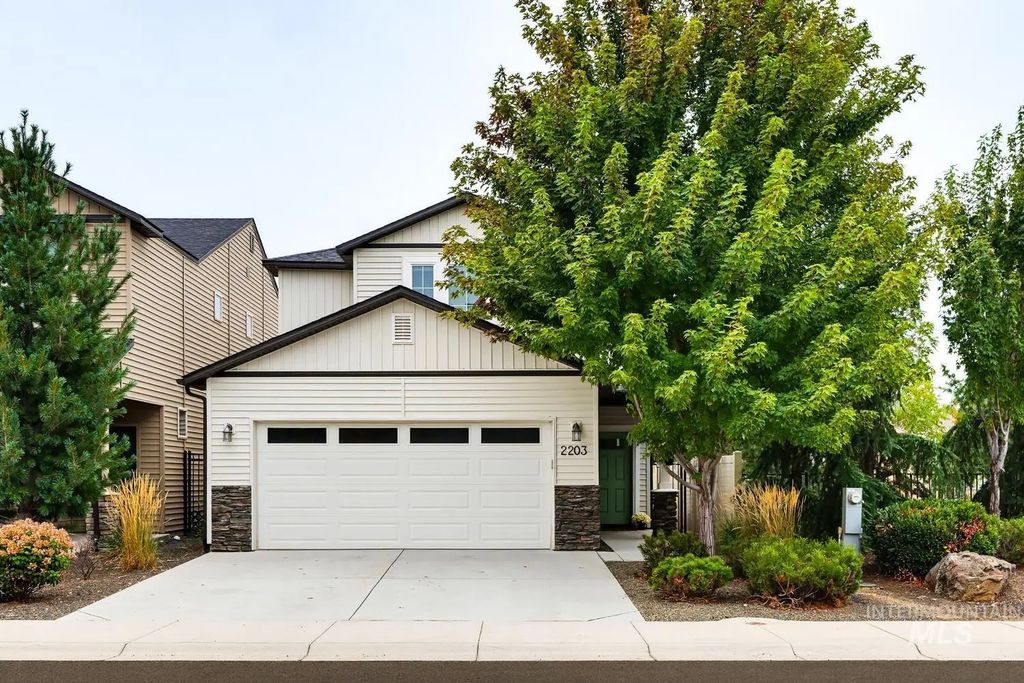 2203 E Ringneck Street, Meridian