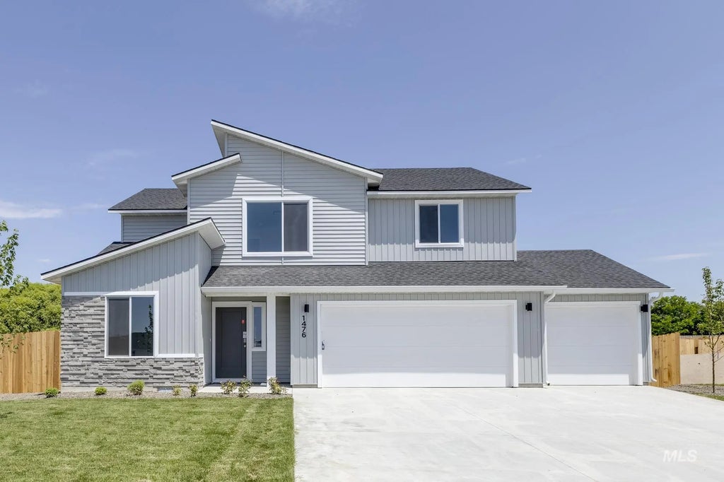 1104 Webb Brook St, Middleton