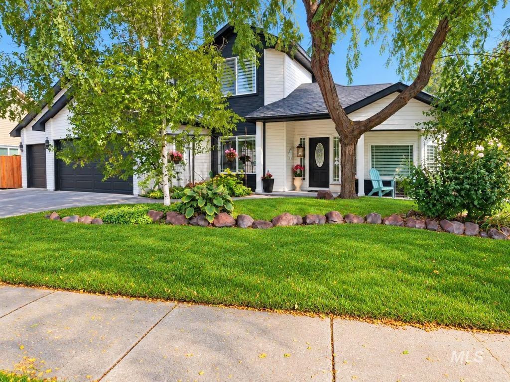 2734 S Pine Flats Ave, Meridian