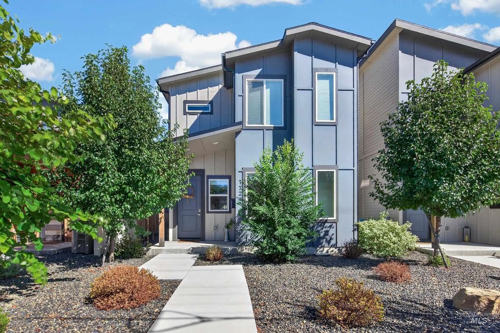 1724 S Latah St, Boise