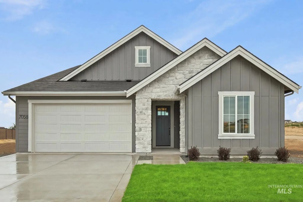 7058 N Canter Trail Ave, Meridian