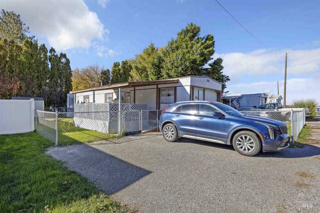 842 W Midway A Street #8, Filer