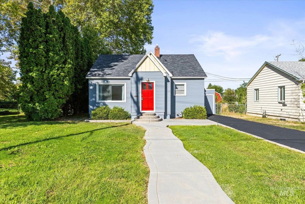 619 S Powerline Road, Nampa