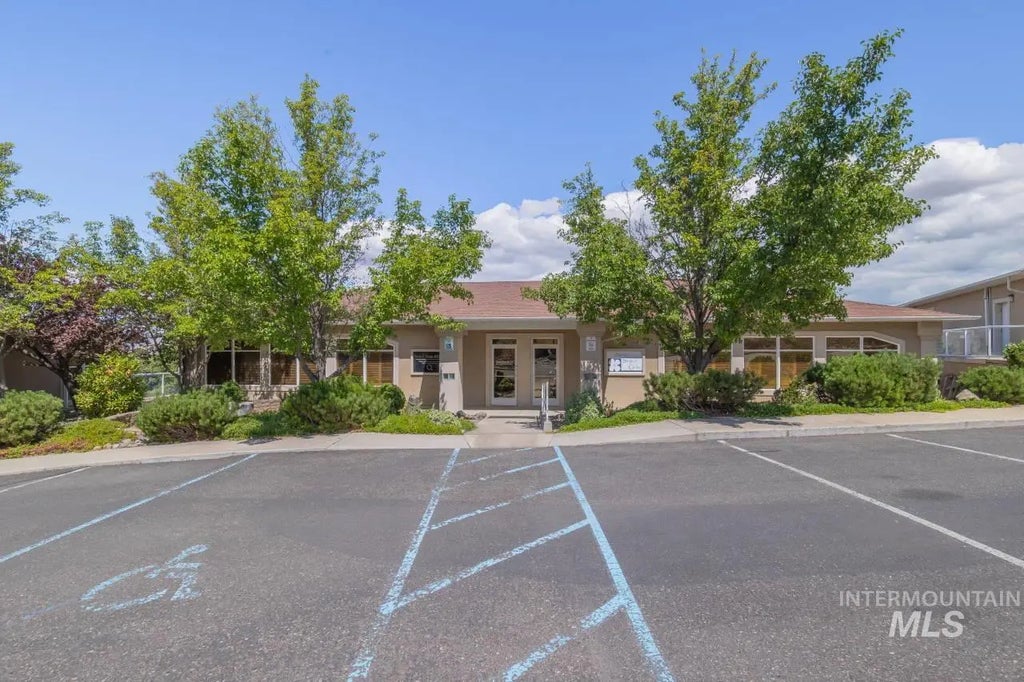 1630 23rd Ave #901a & 901b, Lewiston