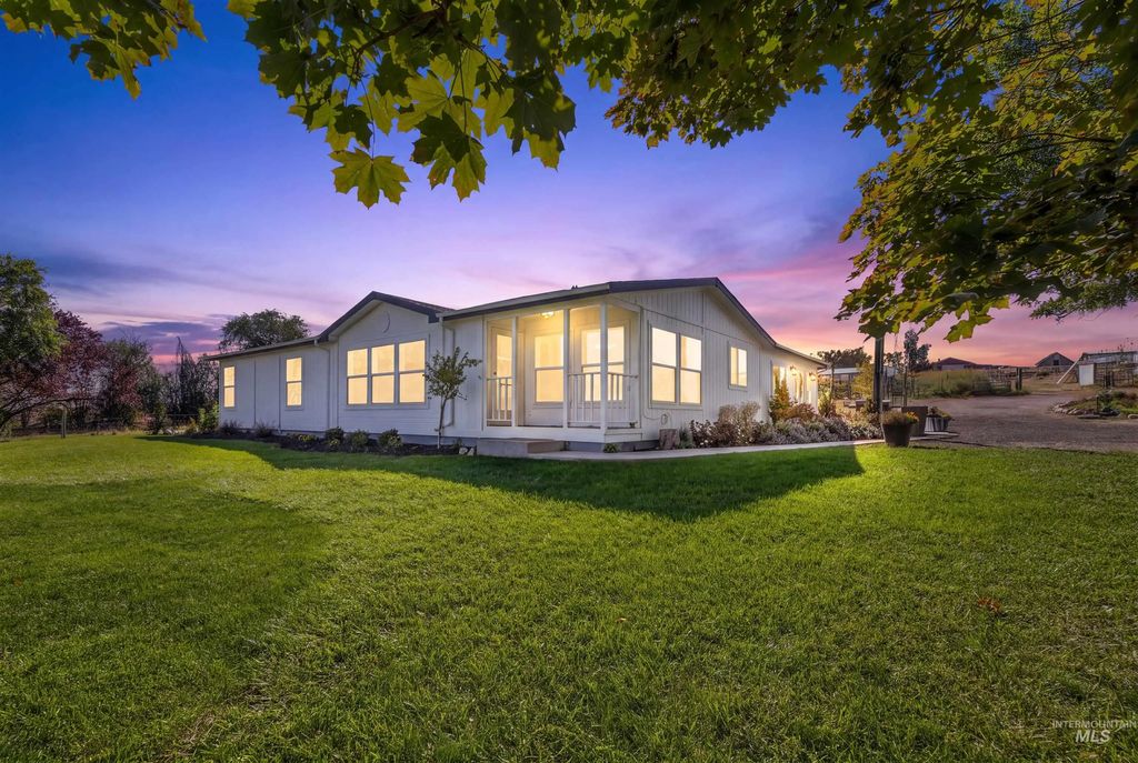 19563 Upper Pleasant Ridge Rd, Caldwell