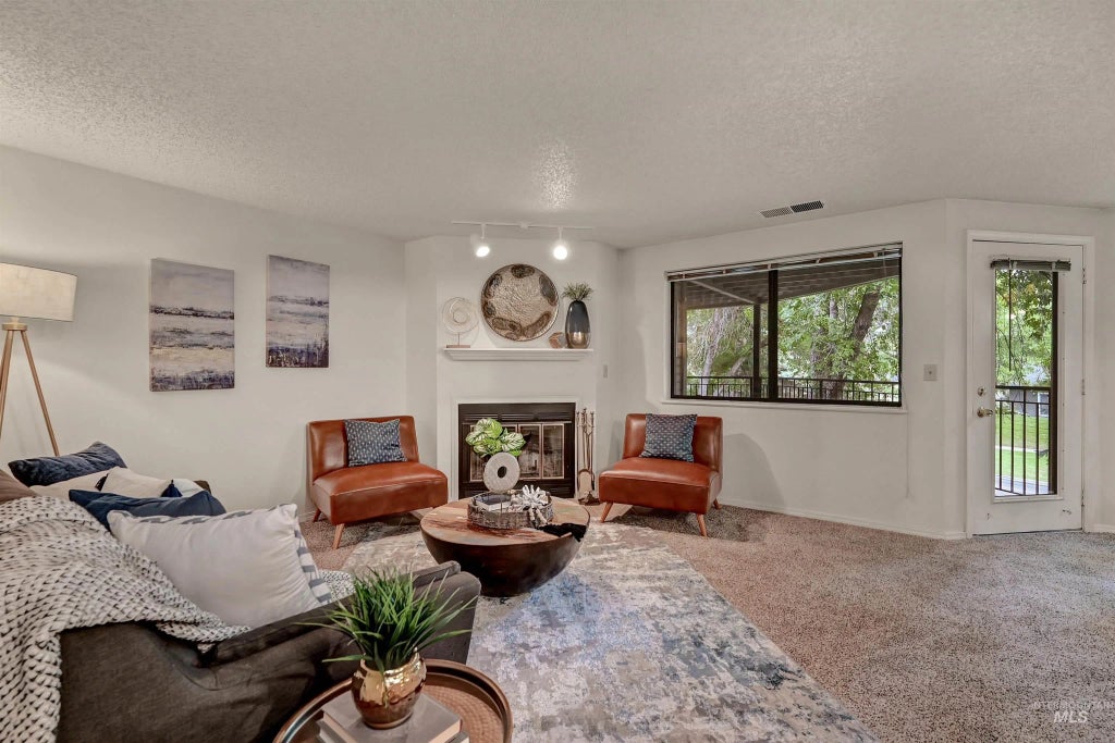 3695 S Gekeler Lane #18, Boise