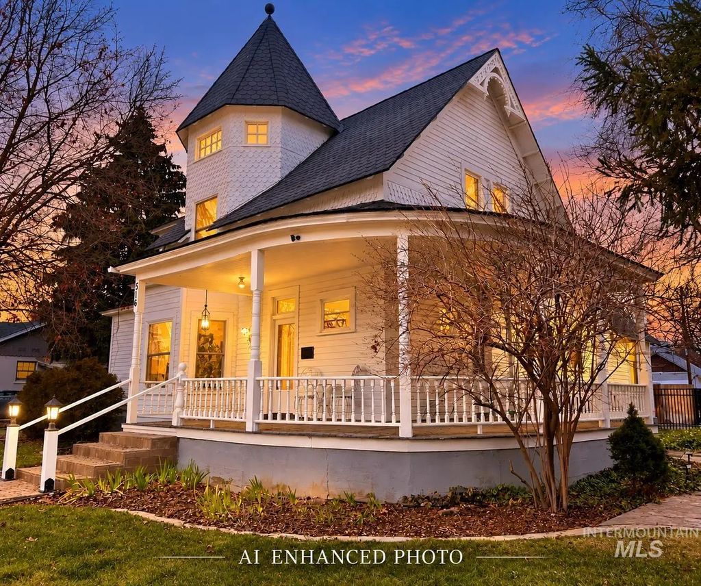 516 E Main, Weiser