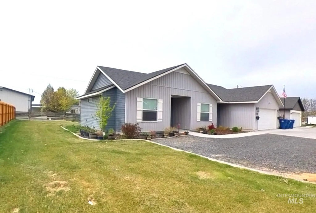 808 Adell Ave, Filer