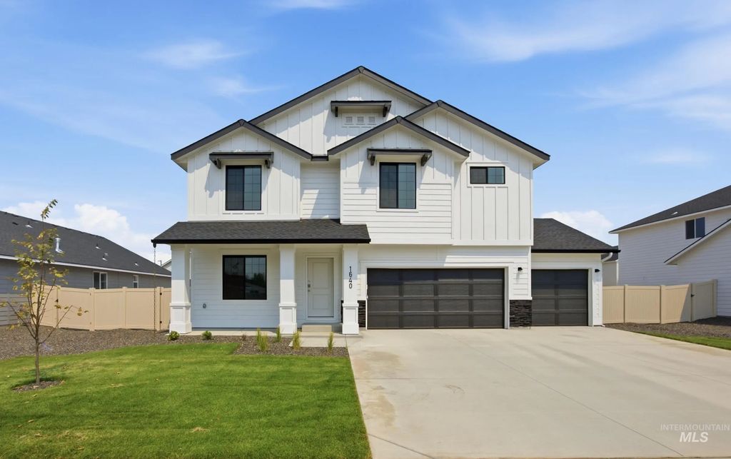 16920 Churn Ave, Nampa