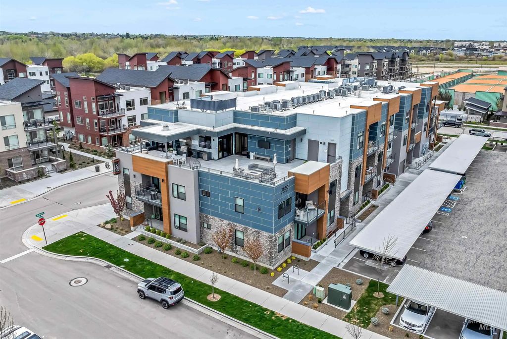 3850 E Haystack St #205, Boise