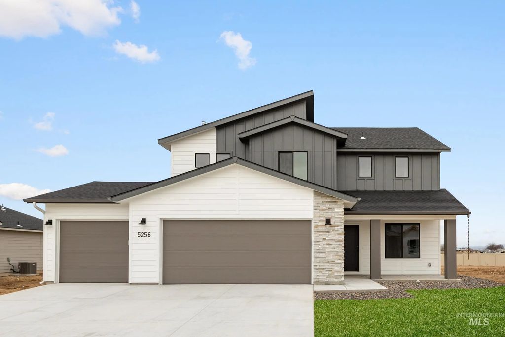 17618 N Veiled Peak Ave, Nampa