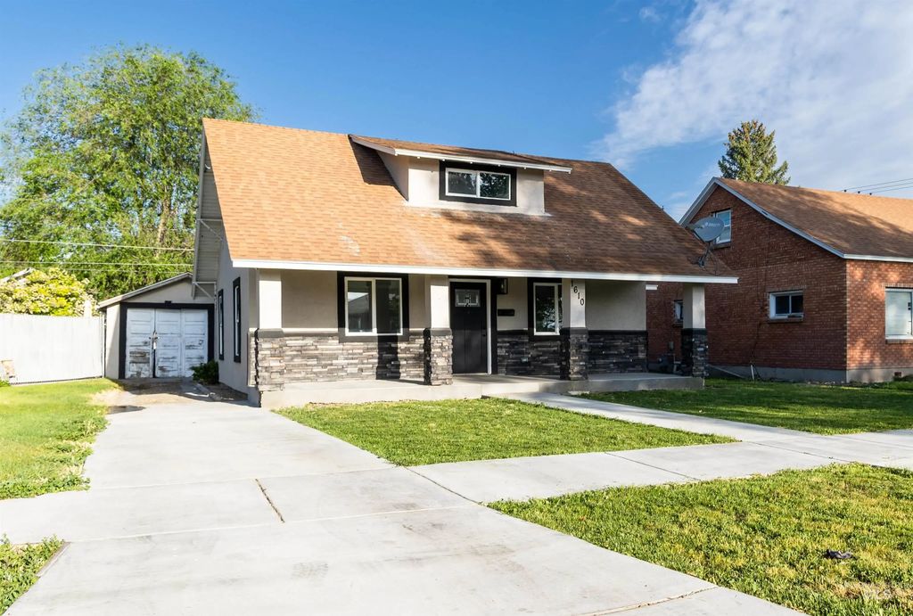 1610 Miller Ave, Burley