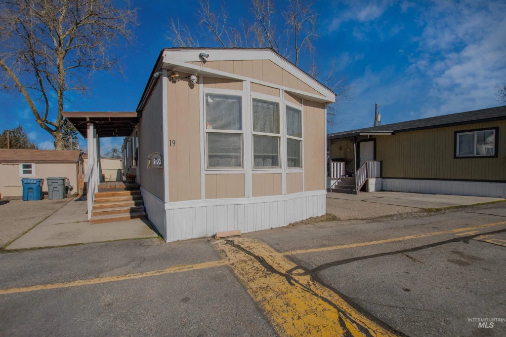 815 S Curtis Rd #19, Boise