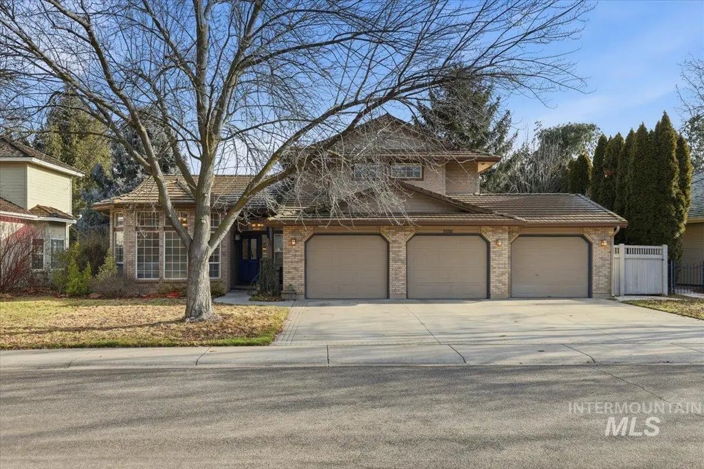 5150 N Watersedge Ave., Boise
