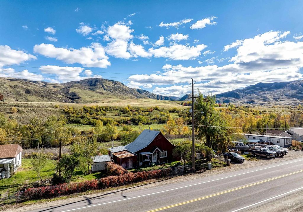 355 Highway 55, Horseshoe Bend