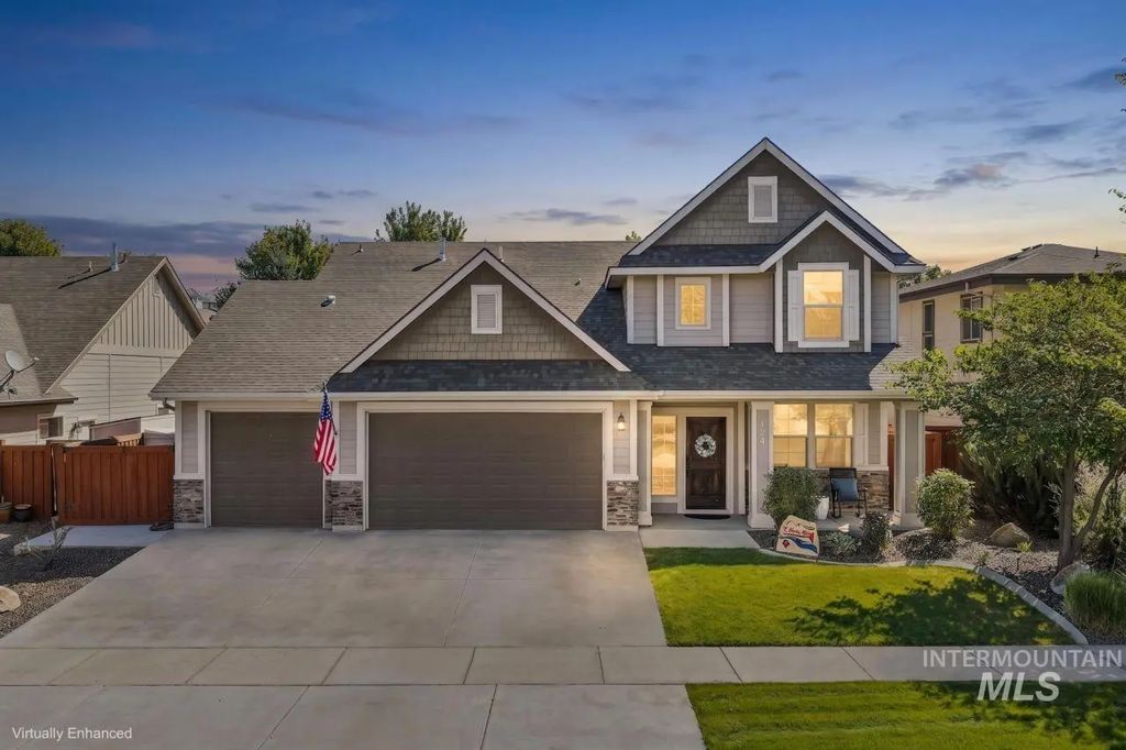 124 S Rivermist, Star