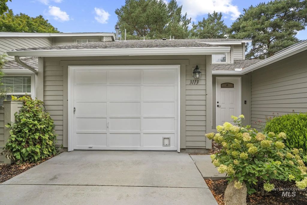 3113 S Fallingbrook, Boise