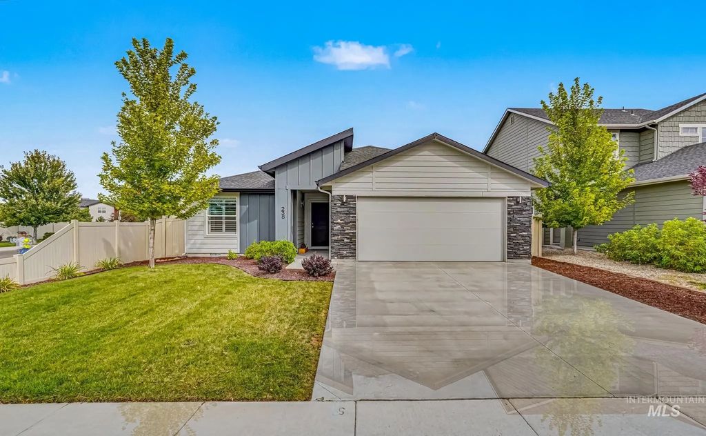 238 S Riggs Spring Ave, Meridian