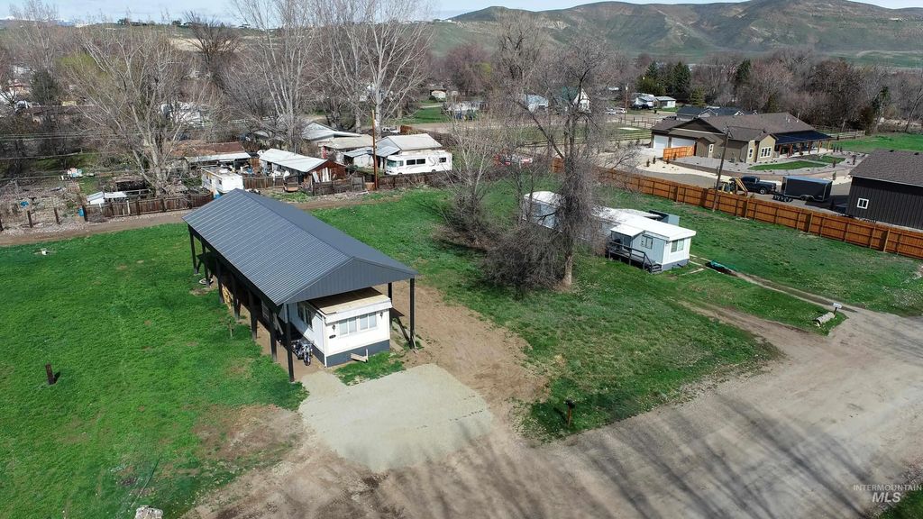 1116 & 1126 E Washington St, Weiser