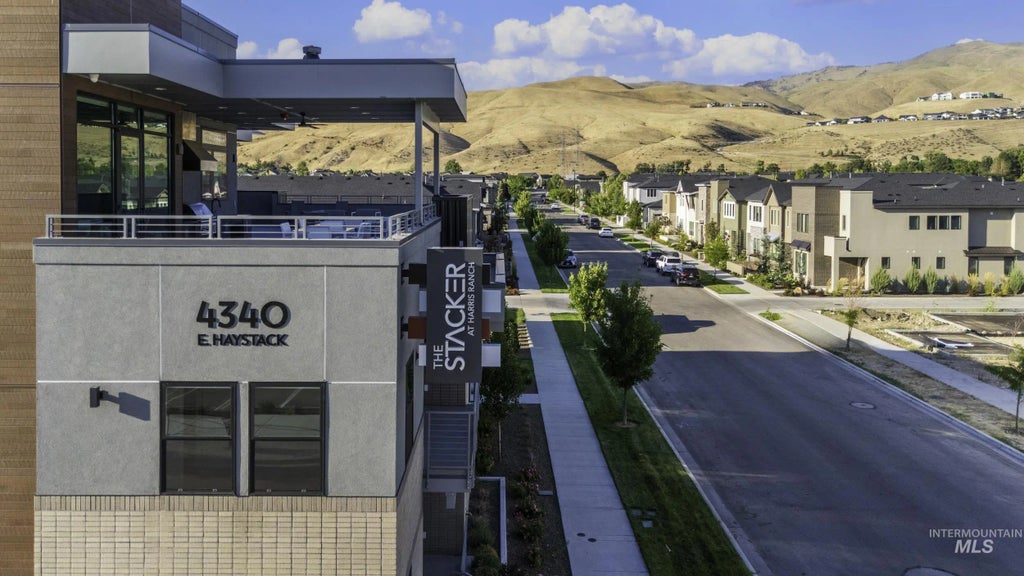 4340 E Haystack St #307, Boise