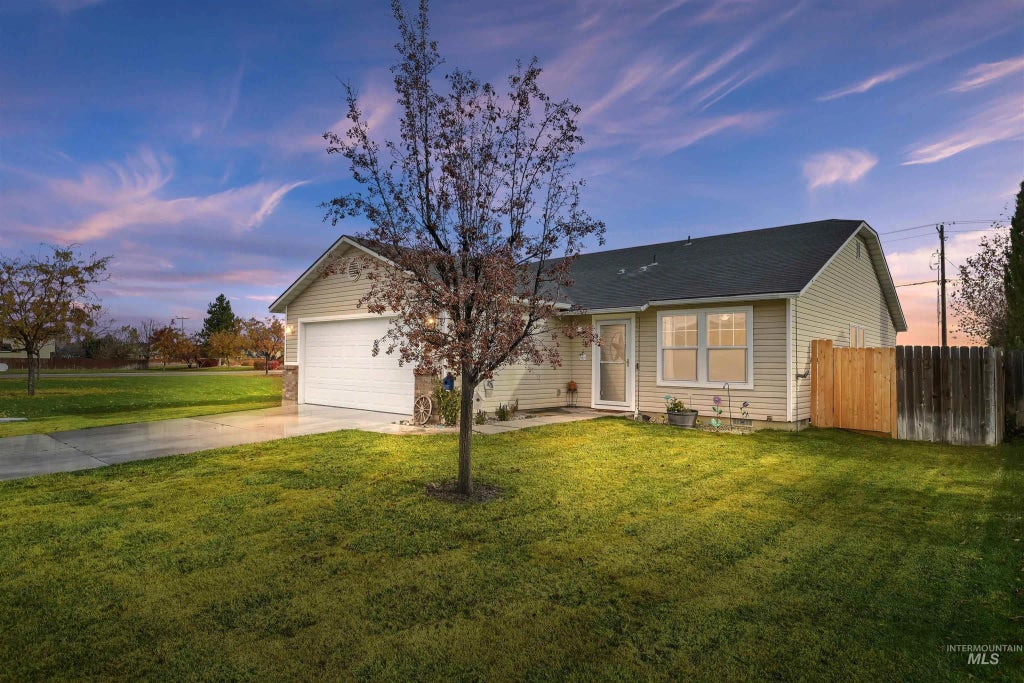 5319 Wallace Way, Caldwell