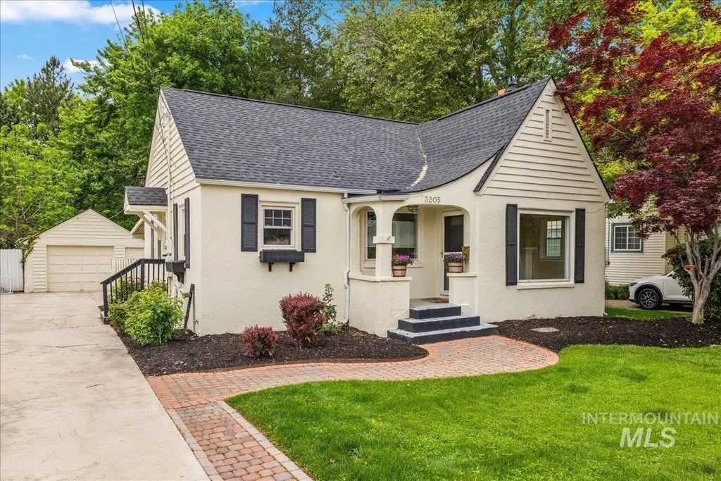 3205 W Crescent Rim Drive, Boise