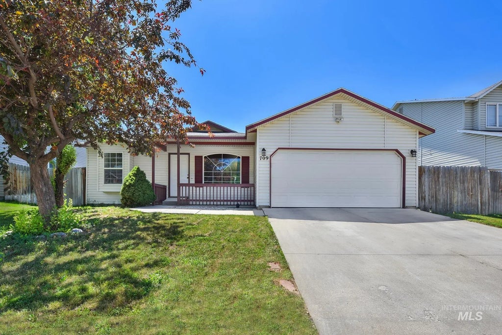 709 E Trail Creek, Nampa